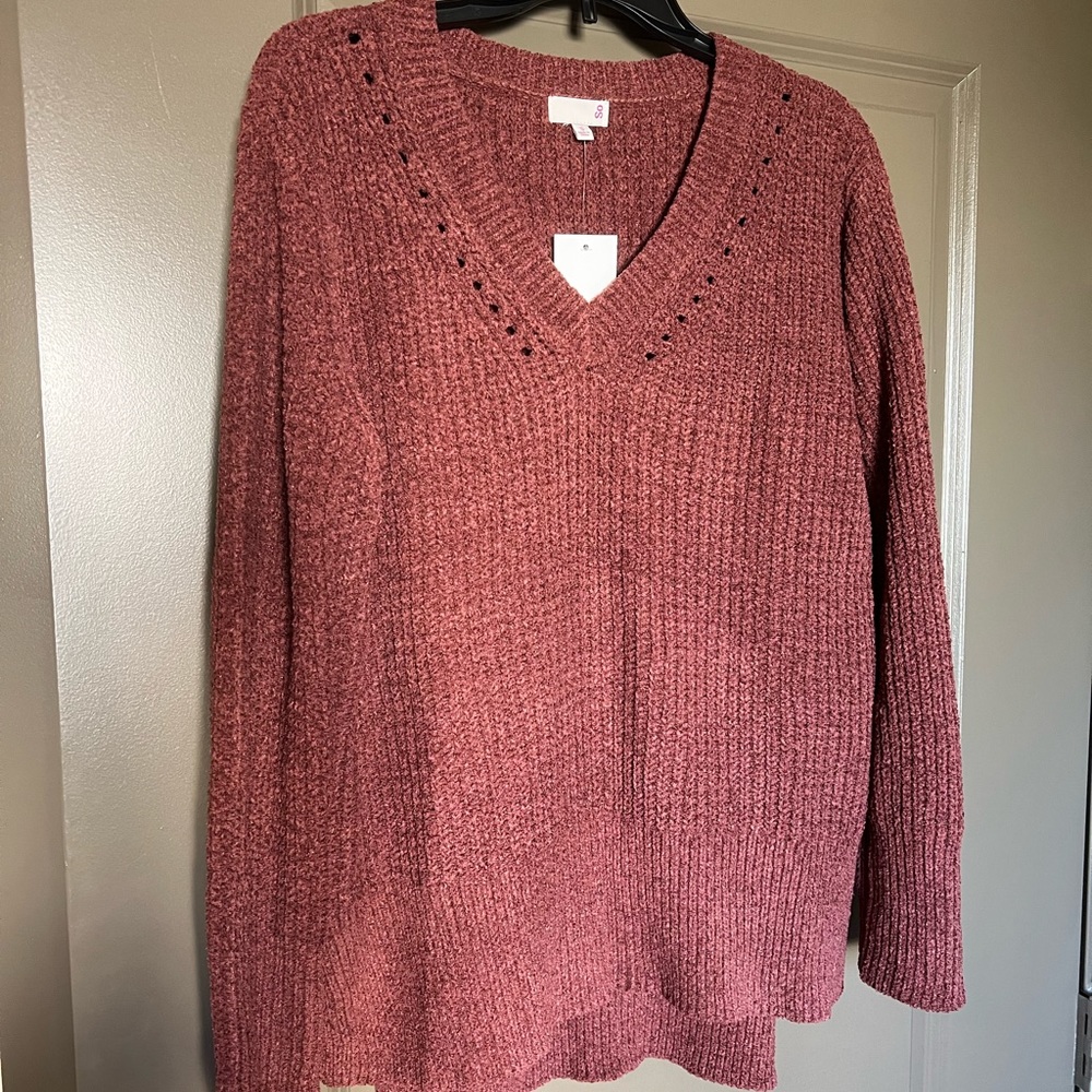 SO high low v-neck chenille sweater